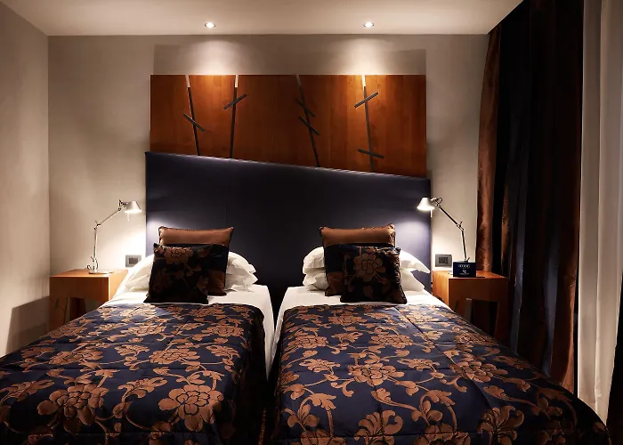 Otel The Code 4*
